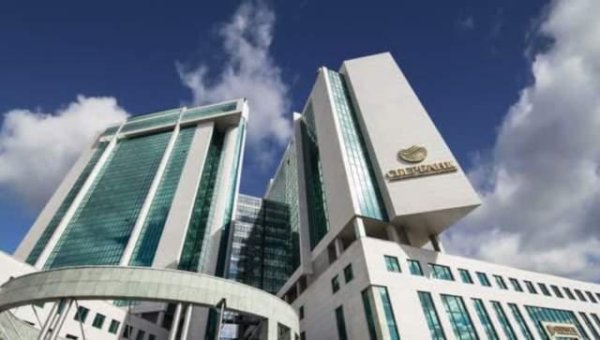 交易鑫优配 坏账烂账一大堆！俄罗斯银行业爆雷在即？