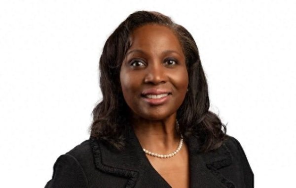 信悦网配资 特朗普又被自己人“背刺”？两共和党参议员：暂不考虑库克接替者